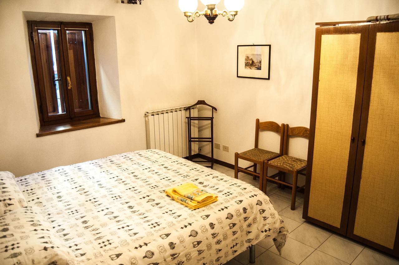 La Pietra Antica Albergo Diffuso Pieve Fosciana Bagian luar foto